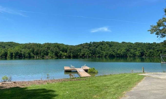 Dandridge Casa | Cozy Cove Retreat on Douglas Lake, Waterfront, 4 Bedrooms, 2 Baths, Large Porch
