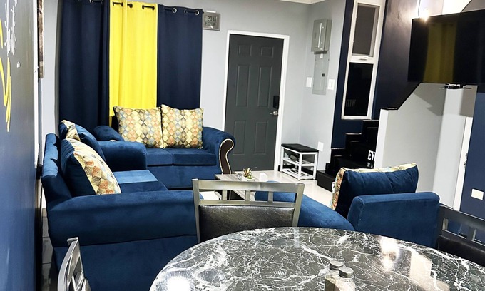 Harbour View Casa | Cozy Crib 5mins from the airport