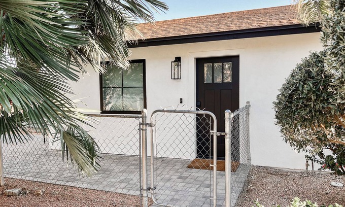 Gilbert Casa | Cozy Desert Remodeled 2-bedroom Home