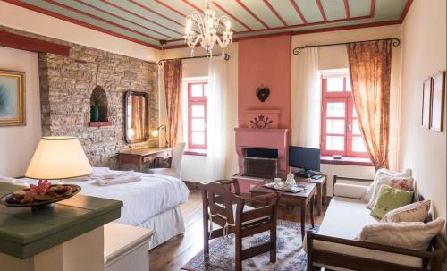 Ano Pedina Casa | Cozy double room with fireplace