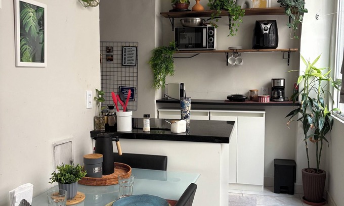 Centro Apartamento | Cozy Downtown - RJ: 1 min Metro, 7 min Aero SDU