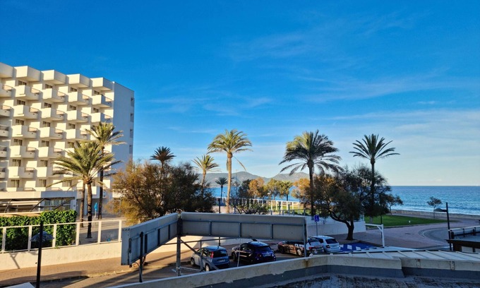 Sant Llorenc des Cardassar Apartamento | Cozy apartment with a fantastic sea view