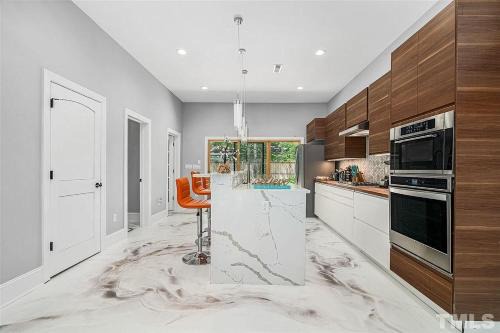 Durham Casa | Cozy Escape in Downtown