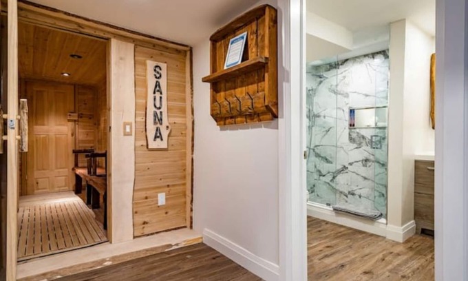 The Blue Mountains Casa | Cozy family home with Sauna and view of Mountain