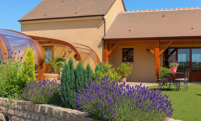 Pouligny-Notre-Dame Cabaña | Casa rural con jardín, cerca de golf y spa, ideal para familias