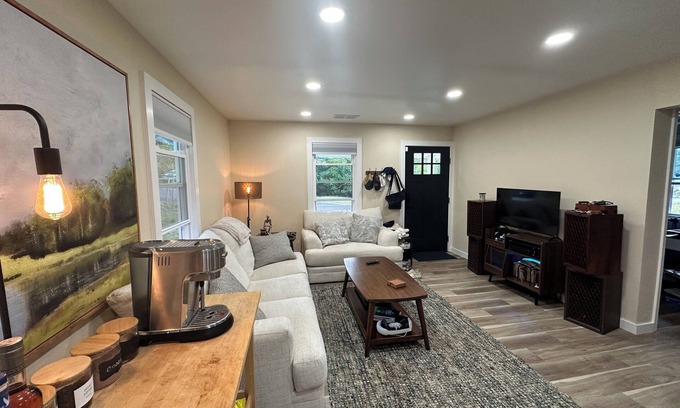 Lynchburg Casa | Cozy Family Home Near Liberty University & Downtown