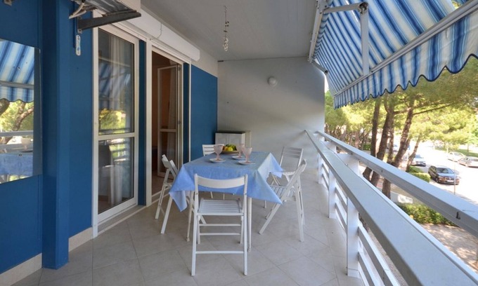 Lignano Sabbiadoro Apartamento | Acogedor apartamento cerca del mar en Lignano Sabbiadoro