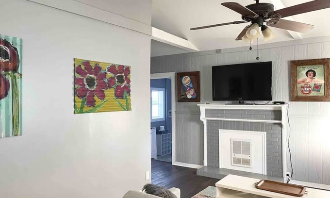Bay VIew Addition Cabaña | Cozy Florida Cottage