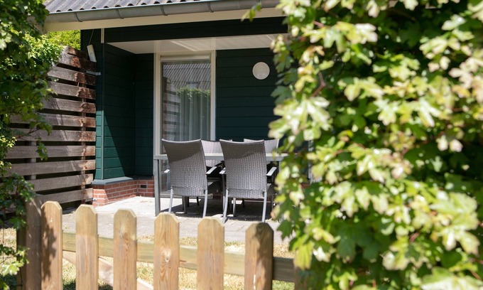 Rheezerveen Casa | Nice House Only 9 km From van Slagharen