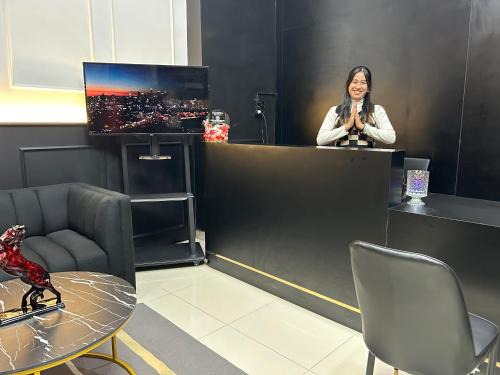 Depok Apartamento | Cozy Furnished Studio Apartemen Transpark Cibubur by Royal Home Indonesia