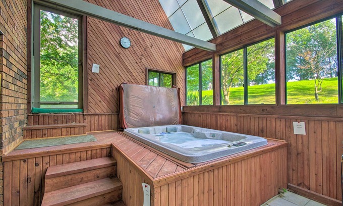 Hallsville Apartamento | Cozy Hallsville Apartment w/ Shared Hot Tub!