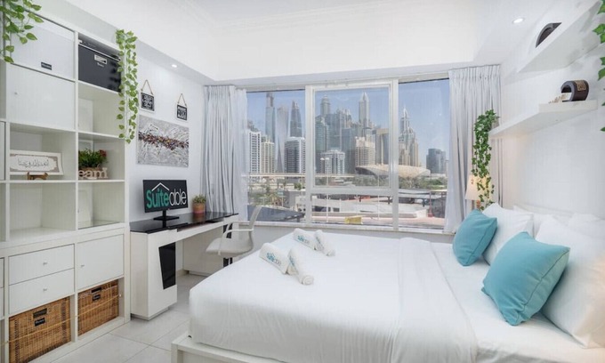 Jumeirah Lake Towers Apartamento | Cozy Haven with Spiritual Charm in JLT