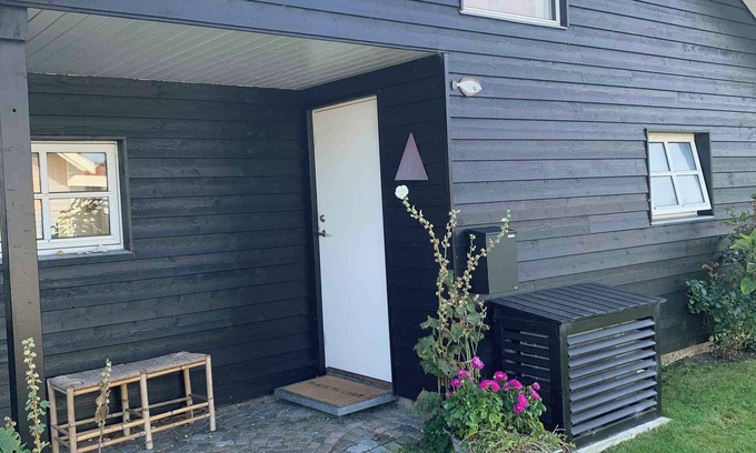 Hasmark Strand Casa | Cozy holiday home near Hasmark Beach.