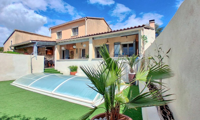 Saint-Paul-Trois-Chateaux Casa | Acogedora casa en St..