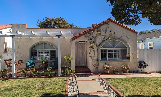 Old Town Casa | Cozy Home Centrally Located in LA's South Bay area