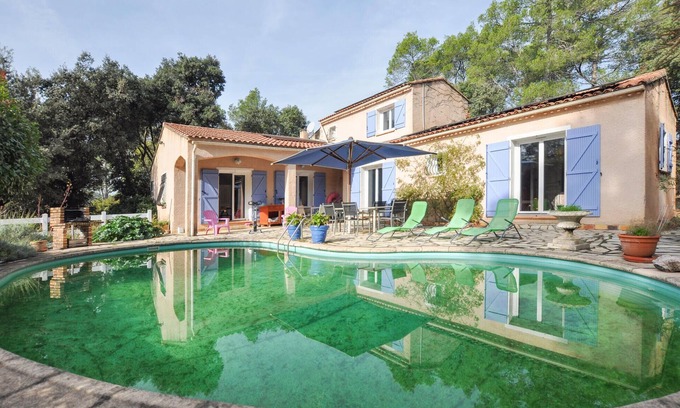 Besse-sur-Issole Casa | Acogedora casa en Besse-sur-Issole