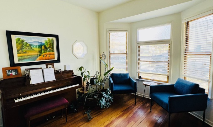 Corktown Casa | Cozy Home in Corktown!