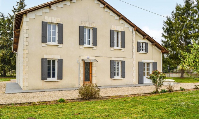 Coutras Casa | Impresionante casa en Coutras con WiFi
