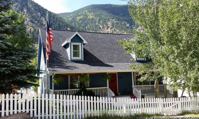 Historic District Casa | Cozy home in Georgetown with gigabit internet, hiking, skiing, & a cool train!