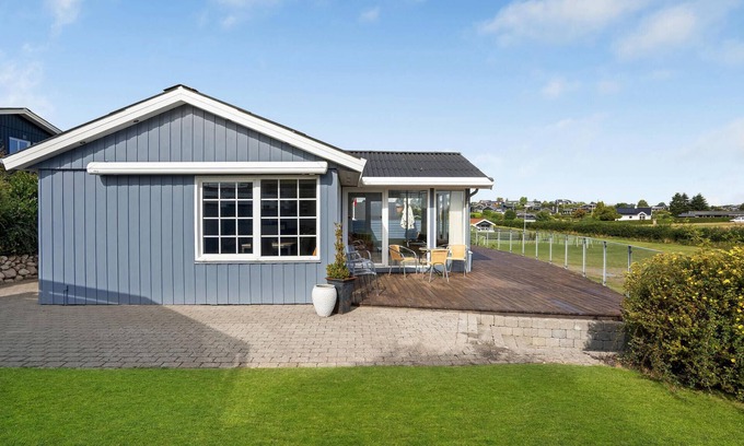 Hejlsminde Strand Casa | Acogedora casa en Hejls con vistas al.