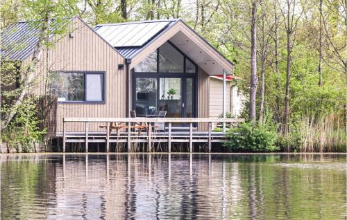 Oosterwolde Casa | Cozy Home In Oosterwolde With Sauna