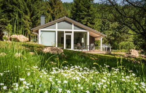 Ruhla Casa | Cozy Home In Ruhla With Kitchen
