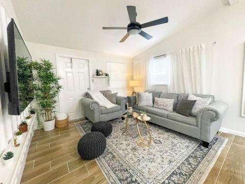 Northeast Tampa Casa | Cozy Home In Tampa Near Ybor & Busch Gardens