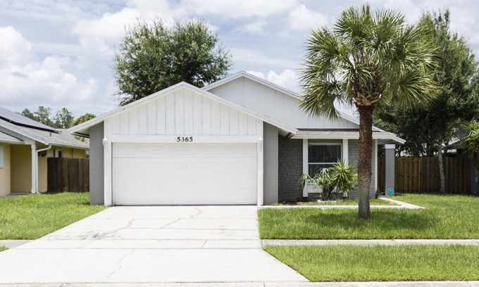 Indian Wells Casa | Cozy home minutes away from Disney