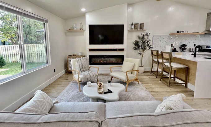 Camden Casa | Cozy Home Minutes From Downtown