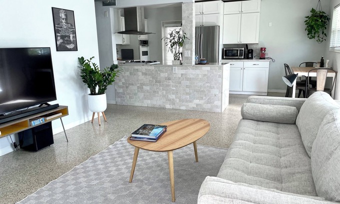 Arlington Park Casa | Cozy house at Arlington Park