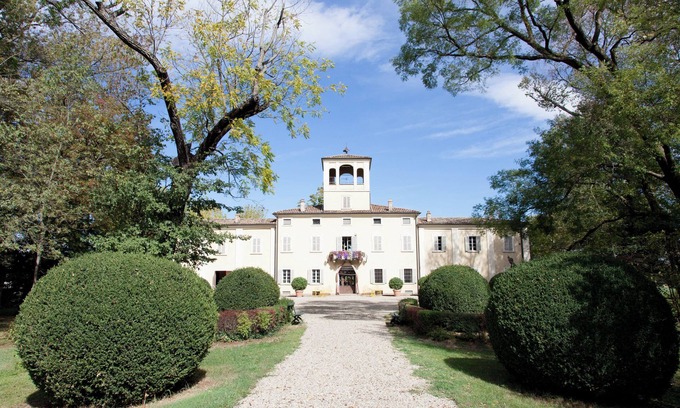 Parma Casa | Cozy house, in a villa nestled in the Parma countryside.