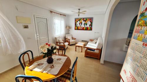Mazarron Casa | Cozy house in Mazarrón, city view