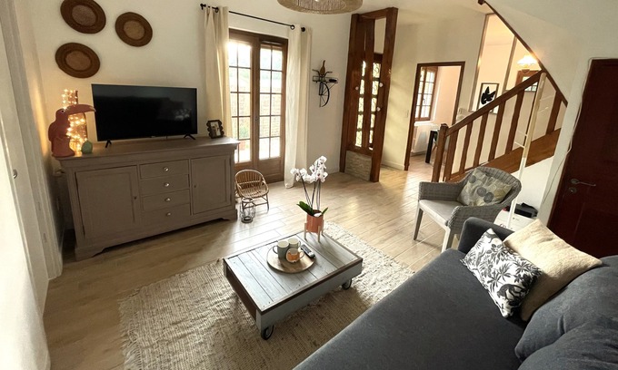Vernon Otro | Cozy house in Normandy