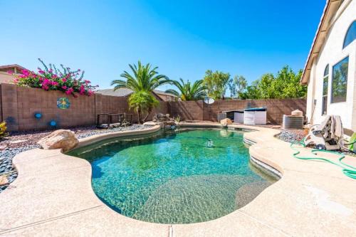 Goodyear Casa | Cozy house near I-10 with pool heater, hot tub, BBQ