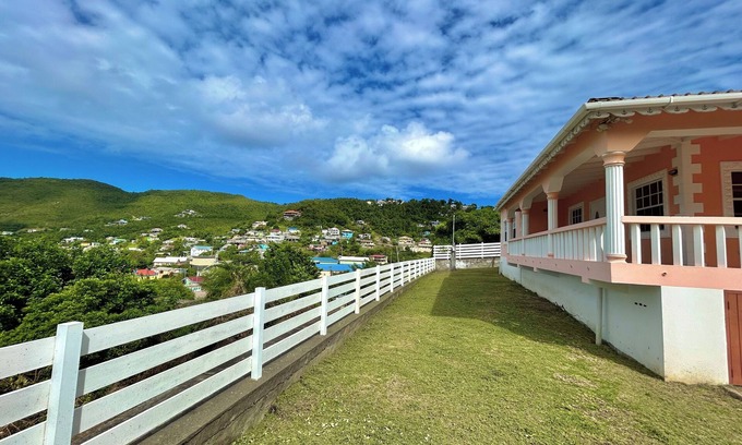 Union Vale Casa | Cozy house with beautiful sea view in Port Elizabeth