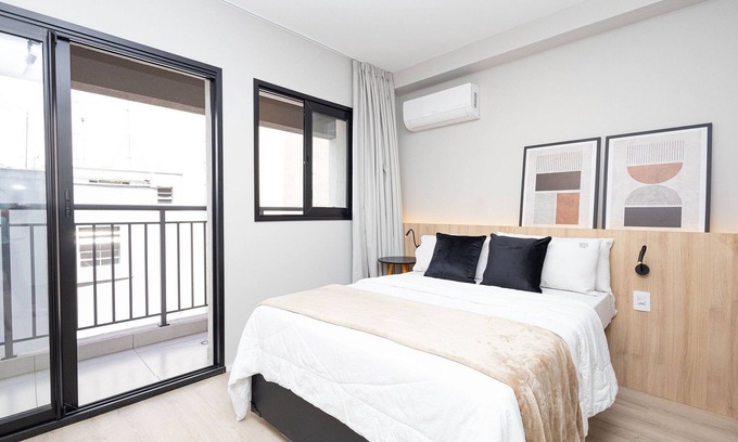 Higienopolis Casa | Cozy in Consolação with balcony