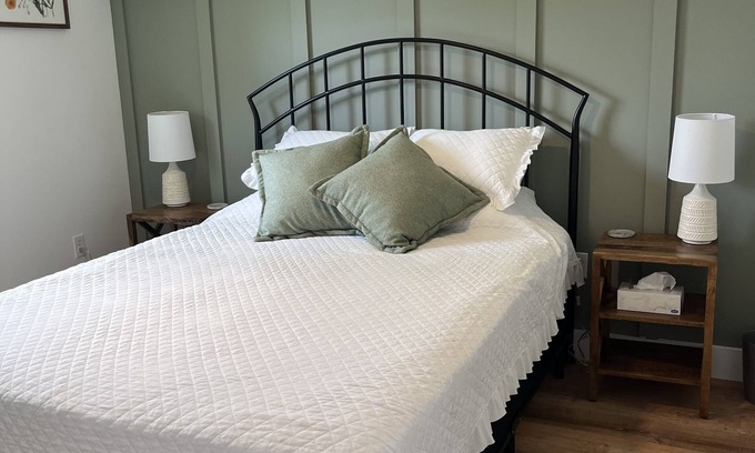 Vernon Bridge Apartamento | Cozy Kinross Suite located just 20 minutes from the Wood Islands Ferry Terminal
