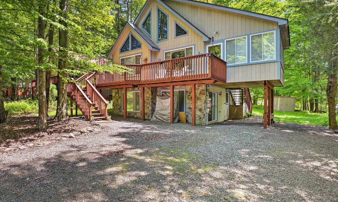 Hamlin Casa | Cozy Lake Ariel Home en una comunidad de naturaleza!