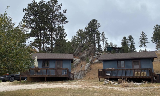 Custer Cabina | Cozy little pet-friendly cabins in the heart of Black Hills!