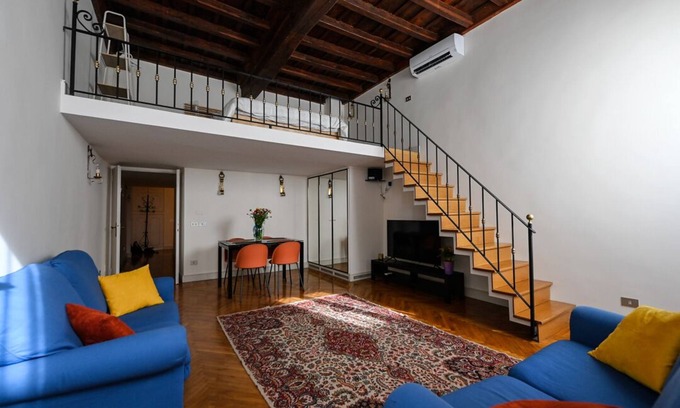 Rione IV Campo Marzio Apartamento | Cozy loft next to Spanish Steps
