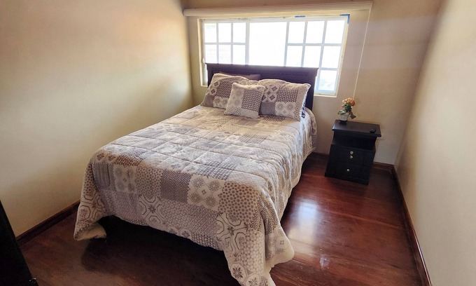 Cuenca Casa | Cozy loft with WiFi and backup generator