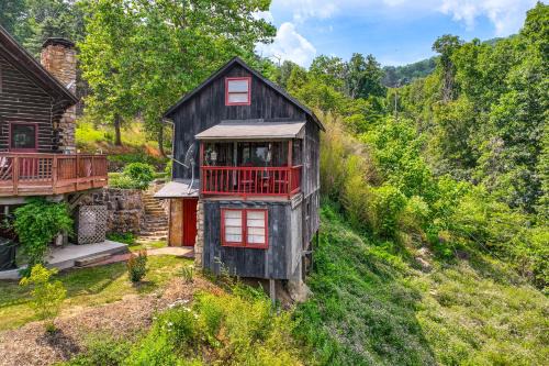 Luray Apartamento | Cozy Luray Cabin with Views Near Hiking Trails!