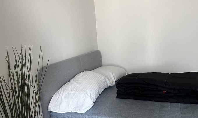 Little Burgundy Condominio | Cozy luxurious condo in the middle south west, Montreal
