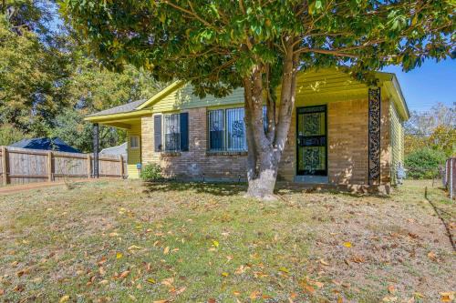 South Memphis Casa | Cozy Memphis Vacation Rental Near Beale Street!