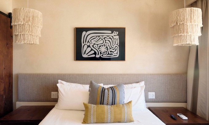 Imperial Beach Hotel | Cozy Modern Baja Beachfront Studio