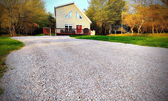 Briar Crest Woods Chalet De Esquí | Cozy Mountain Hideout|Ski|Snow Tubing|Jim Thorpe and more