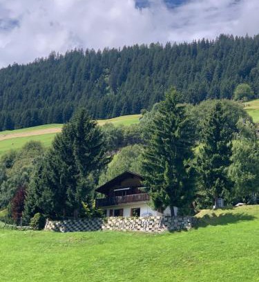 Sumvitg Chalet De Esquí | Cozy mountain retreat