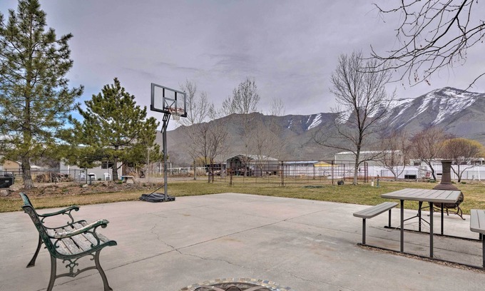 Lake Point Apartamento | Cozy Mtn Apt ~10Mi to Great Lake State Park