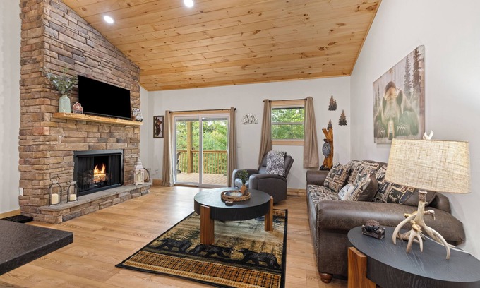 Murphy Cabina | Cozy Murphy Cabin Near Lake Hiwassee & Wineries