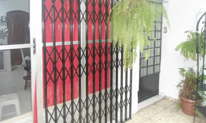 Jurunas Casa | Cosy Net Kit! Siguiente al centro histórico de Belém.